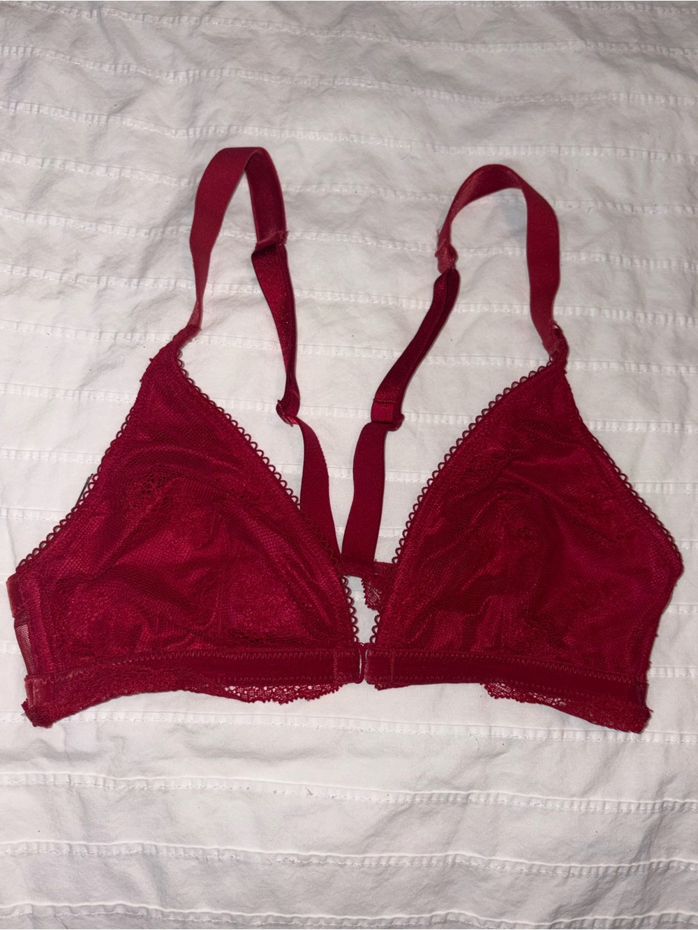 Vintage Victoria’s Secret Red Lace Bralette